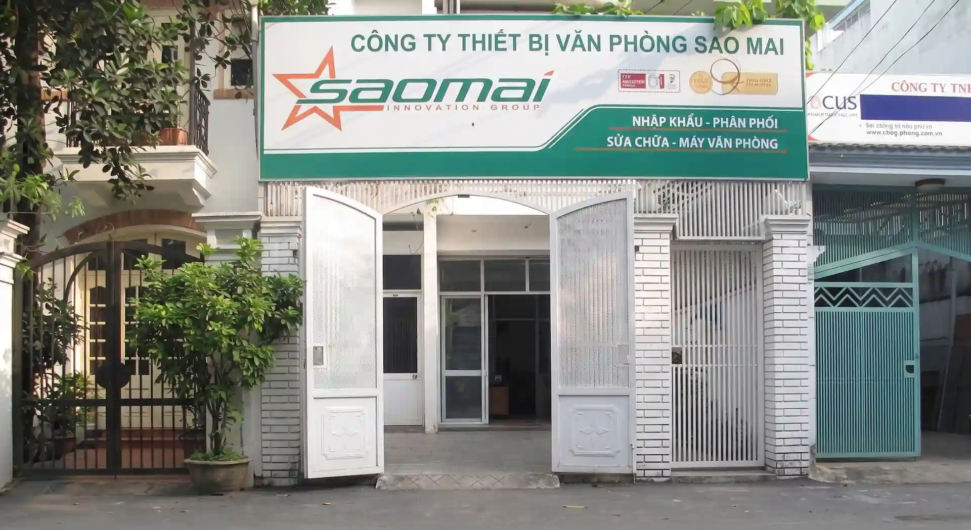 8.2001 - 2005 - Khởi nguồn