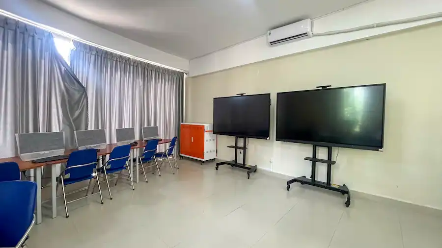 Thư viện thông minh Trường THPT Hồ Thị Bi