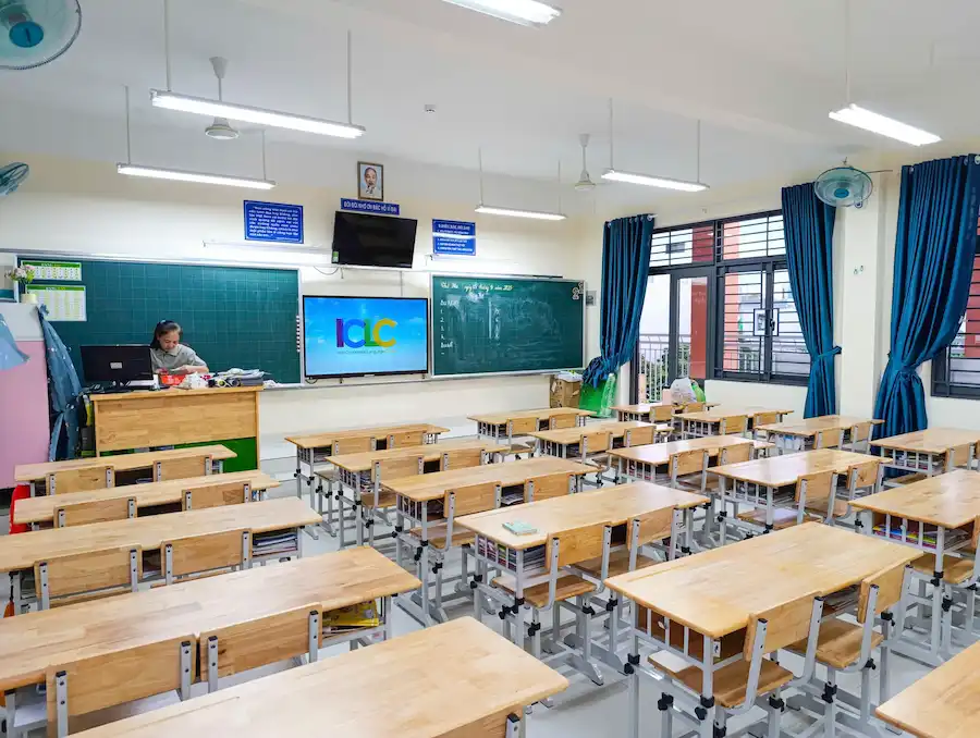 Cung cấp màn hình tương tác INNOSMART cho Hệ thống Trung tâm ngoại ngữ I-CLC 4 Cung cấp màn hình tương tác INNOSMART cho Hệ thống Trung tâm ngoại ngữ I-CLC