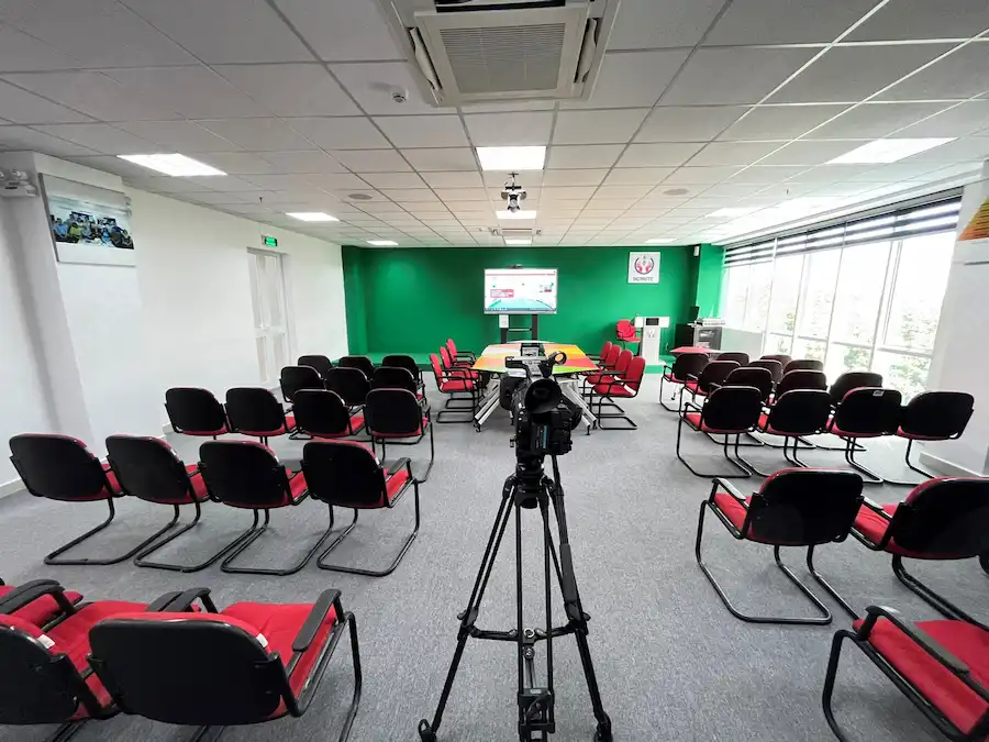 Phòng chuyển đổi số Trường đại học sư phạm kỹ thuật HCM