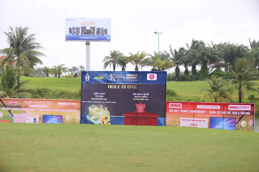 Sao Mai tai tro va dong hanh cung Giai Golf Kohble Championship 2025 1