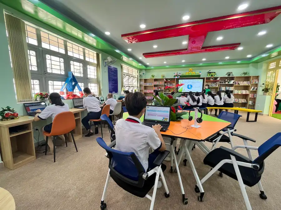 Thư viện thông minh Trường THCS Lê Văn Hưu