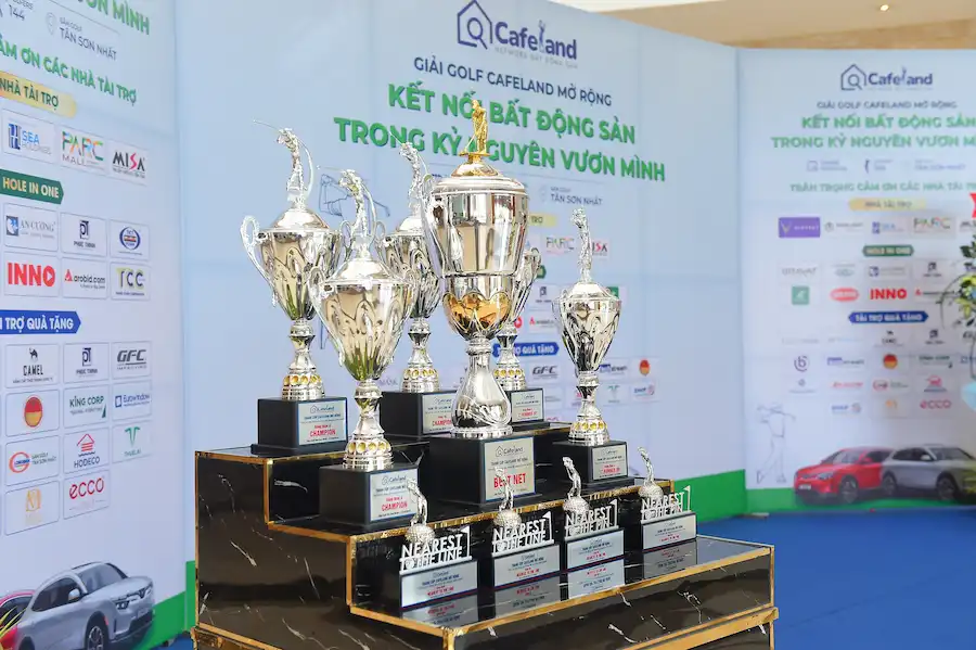 Sao Mai Education Group đồng hành và tài trợ cho Giải Golf Cafeland Mở Rộng 2025 - “Kết nối bất động sản trong kỷ nguyên vươn mình” 6 Sao Mai Education Group đồng hành và tài trợ cho Giải Golf Cafeland Mở Rộng 2025 - “Kết nối bất động sản trong kỷ nguyên vươn mình”