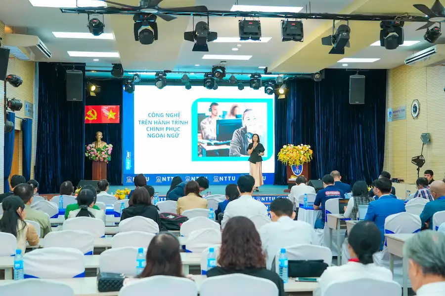 Sao Mai Education Group đồng hành cùng Talkshow “AI & Công nghệ Giáo dục 2025” tại Trường Đại học Nguyễn Tất Thành 7 Sao Mai Education Group đồng hành cùng Talkshow “AI & Công nghệ Giáo dục 2025” tại Trường Đại học Nguyễn Tất Thành