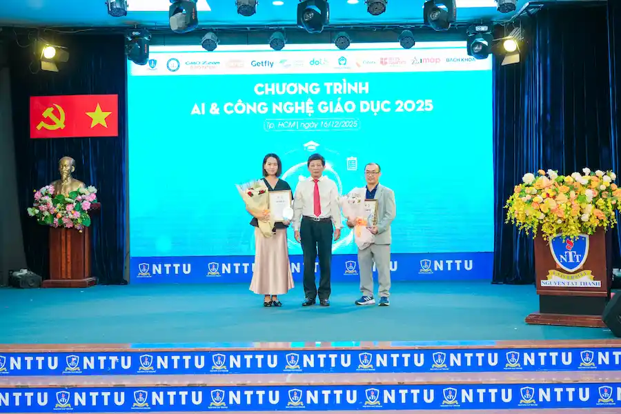 Sao Mai Education Group đồng hành cùng Talkshow “AI & Công nghệ Giáo dục 2025” tại Trường Đại học Nguyễn Tất Thành 8 Sao Mai Education Group đồng hành cùng Talkshow “AI & Công nghệ Giáo dục 2025” tại Trường Đại học Nguyễn Tất Thành