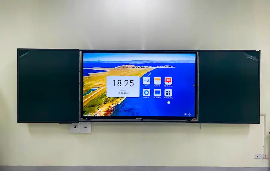 Phòng học hiện đại Trường Cao Đẳng Cơ Điện và Xây Dựng Bắc Ninh