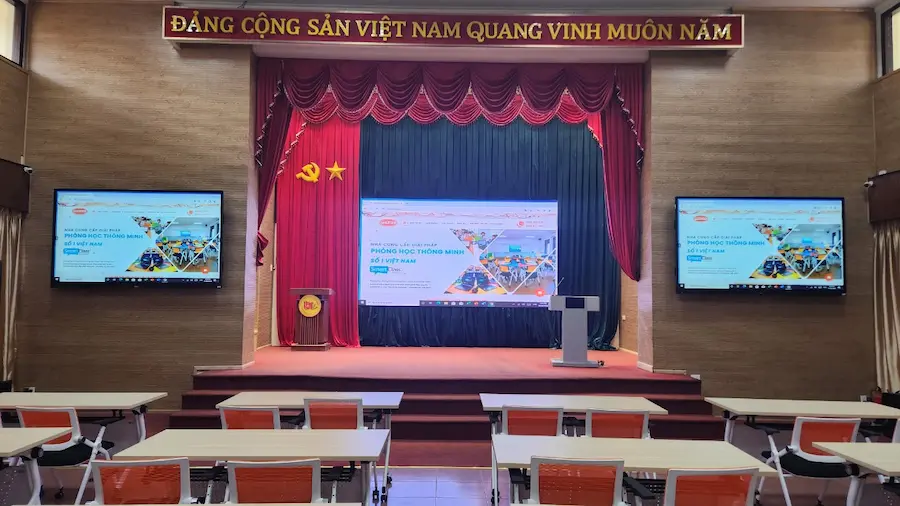 Hội trường thông minh Học viện Chính trị khu vực II