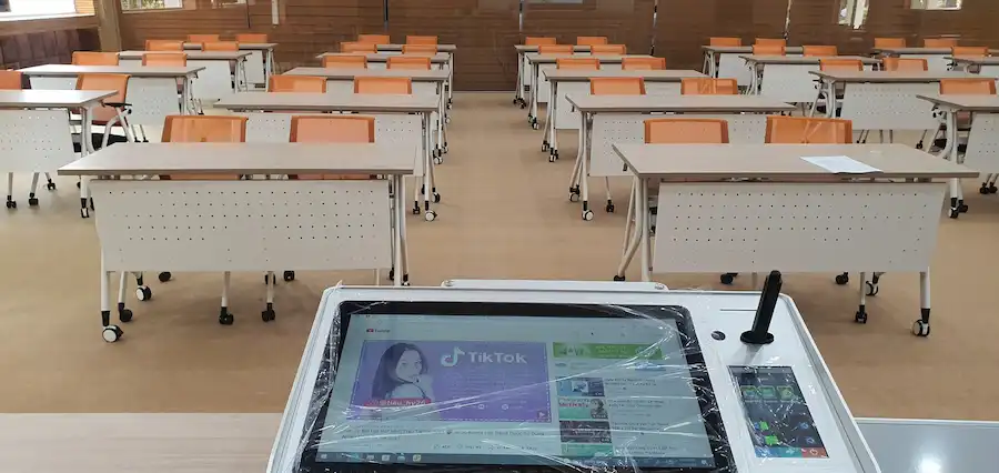 Giảng đường thông minh Học viện Chính trị khu vực II