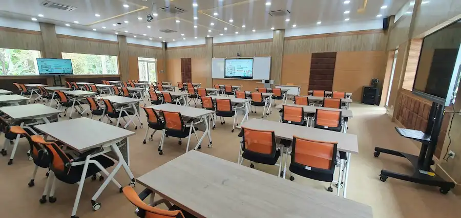 Giảng đường thông minh Học viện Chính trị khu vực II