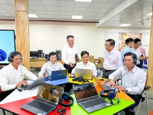Sao Mai Education Group tham gia Hội nghị “Giới thiệu, tìm hiểu về các trang thiết bị dạy học STEM, STEAM”