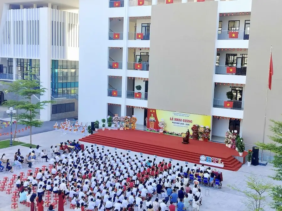 Phòng học ngoại ngữ thông minh Trường THCS Bắc Từ Liêm 2 Phòng học ngoại ngữ thông minh trường THCS Bắc Từ Liêm