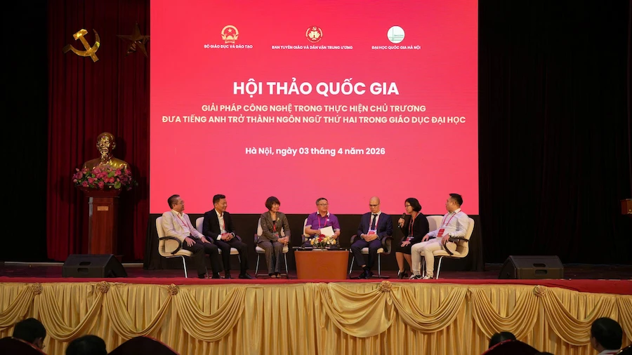 z7695549670076 e383b93574cd959a95f587191e48cead