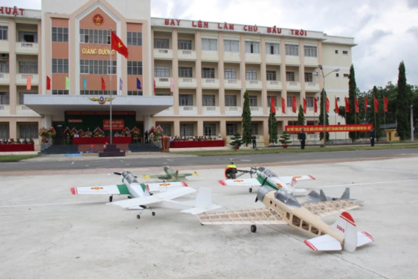 Trường Sĩ Quan Không Quân