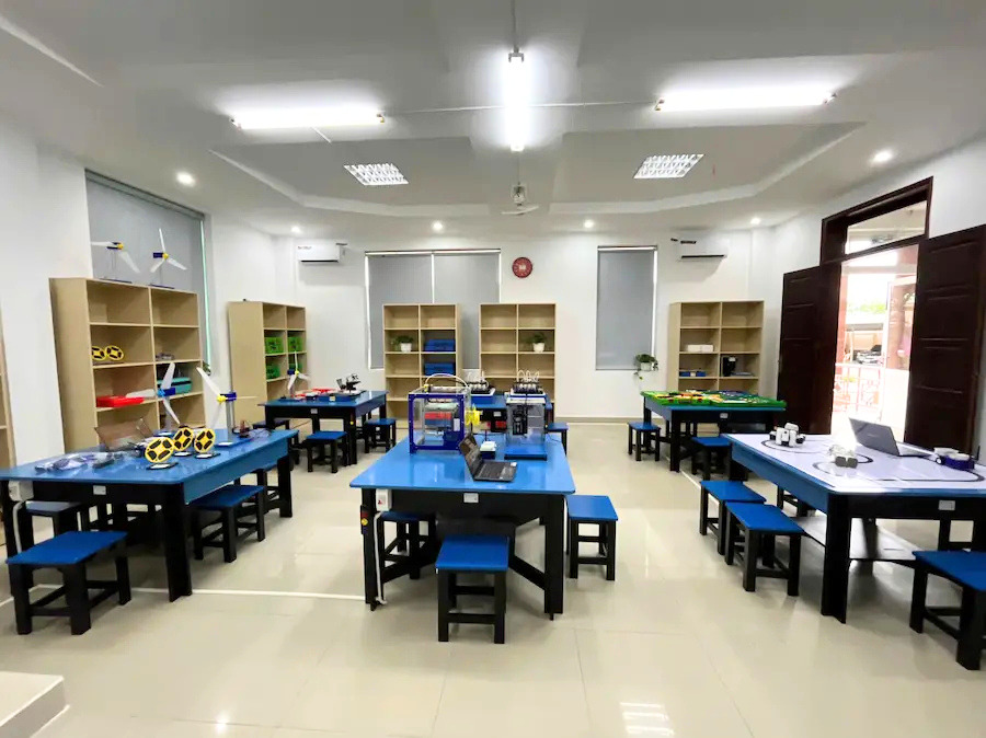 Phòng STEAM THCS - THPT Trường Văn hóa Công an nhân dân V 3 PHÒNG STEAM TRƯỜNG VĂN HOÁ CÔNG AN NHÂN DÂN V