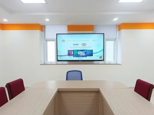 Phòng họp thông minh Trường Đại học Công nghệ TP.HCM 1 Phòng họp thông minh Trường Đại học Công nghệ TP.HCM