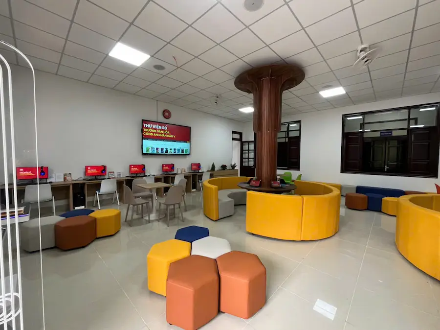 Thư viện thông minh Trường Văn hóa Công an nhân dân V 2 THƯ VIỆN THÔNG MINH TRƯỜNG VĂN HOÁ CÔNG AN NHÂN DÂN V